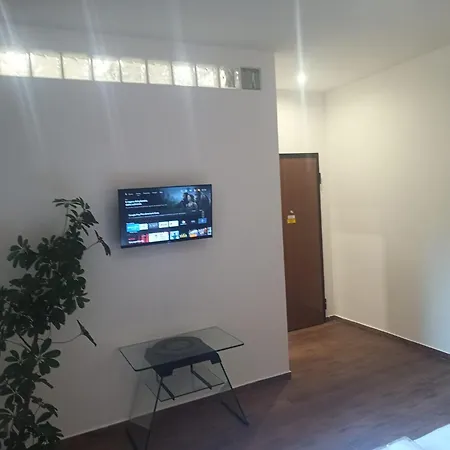 בית הארחה Terminal Traghetti 3*