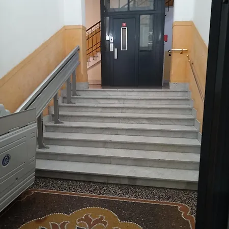 Terminal Traghetti Pensionat 3*